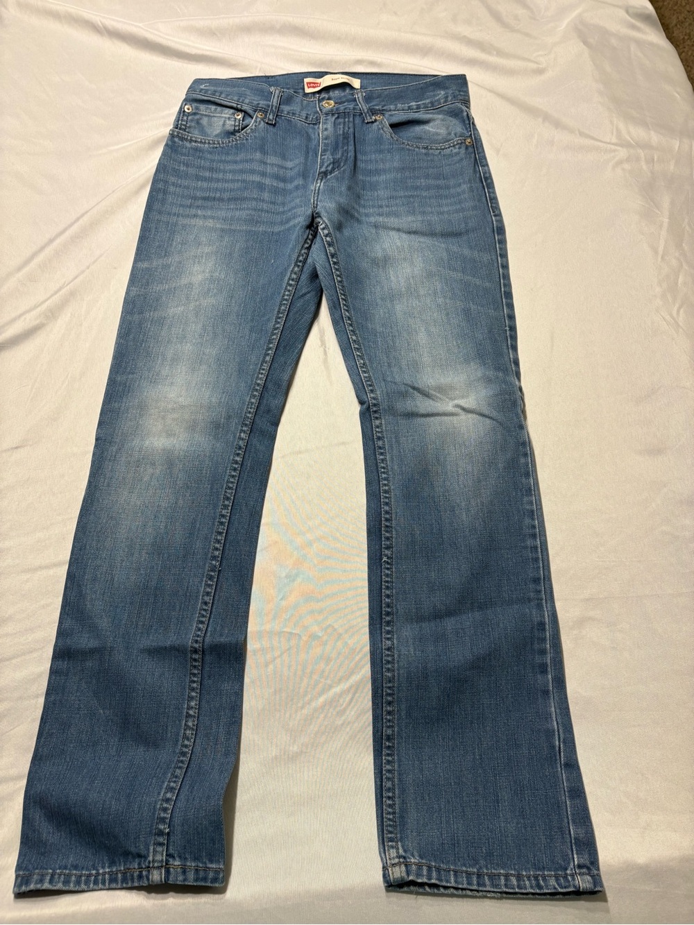 Levi's Men's Bootcut Jeans in Faded Blue Denim